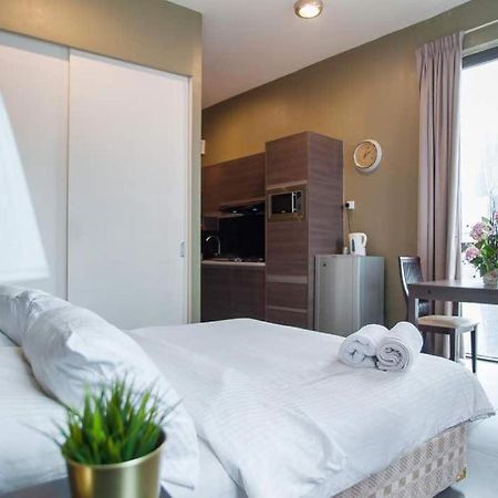 Empihaus 001 Empire Damansara Apartment เปอตาลิงจายา ภายนอก รูปภาพ